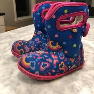 Baby Bogs Rainbow Boots Size 6 Toddler